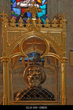 Győr, Szent László-herma a győri bazilikában-stock-foto