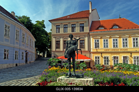 Győr, Bécsi kapu tér-stock-foto