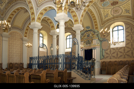 Mádi zsinagóga-stock-foto