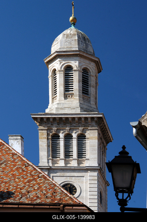 Az Evangélikus templom Sopron belvárosában-stock-foto