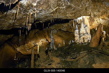 Az Aggteleki-cseppkőbarlang-stock-foto