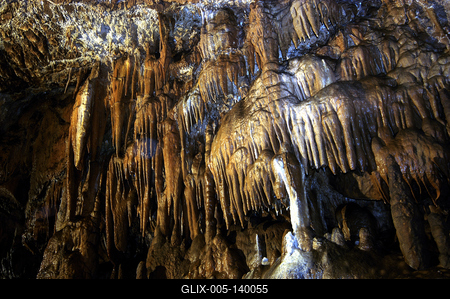Az Aggteleki-cseppkőbarlang-stock-foto