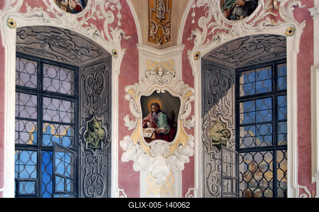 A Pannonhalmi Bencés Főapátság ebédlőterme-stock-foto