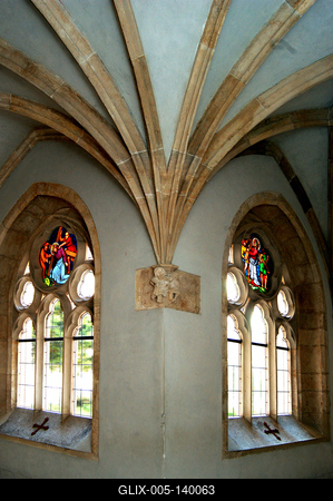A Pannonhalmi Bencés Főapátság kerengője-stock-foto