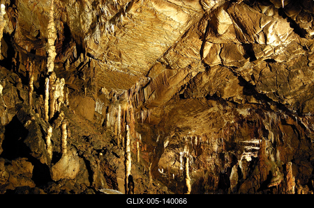 Az Aggteleki-cseppkőbarlang-stock-foto