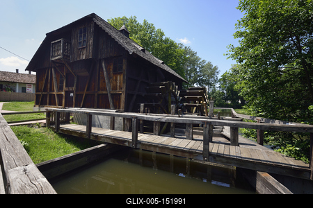 A 18. században épült túristvándi vízimalom ma is mûködõ ipartörténeti mûemlék-stock-foto