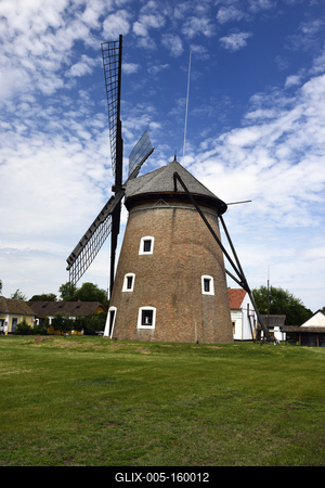 Lovasbemutató Ópusztaszeren-stock-foto
