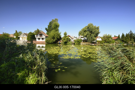 Dunasziget település a Szigetközben-stock-foto