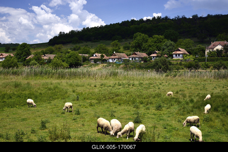 Terény község a Csehátban-stock-foto