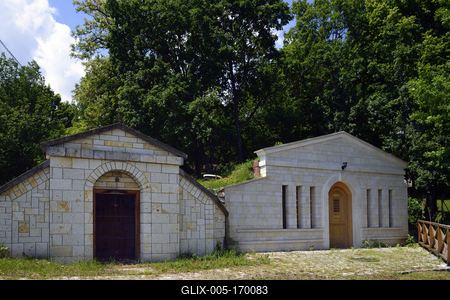 Tokaj hegyalján található Tolcsva, ahol a világörökség részét képezõ védett borospincék találhatók.-stock-foto