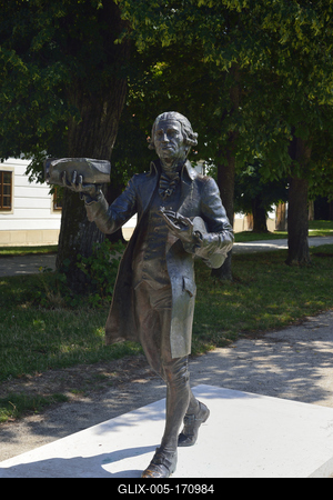 Joseph Haydn szobra Fertõdön az Esterházy kastély parkjában-stock-foto