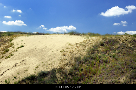 Homokbuckák a Kiskunságban-stock-foto