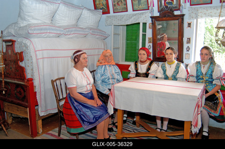 Tájház, Boldog-stock-foto