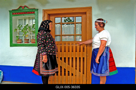 Tájház, Boldog-stock-foto