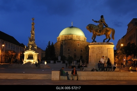 Pécs - Széchenyi tér-stock-foto