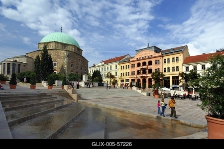 Pécs - Széchenyi tér-stock-foto