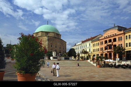 Pécs - Széchenyi tér-stock-foto