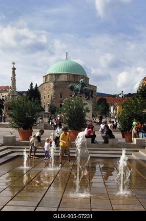 Pécs - Széchenyi tér-stock-foto