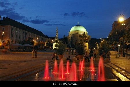 Pécs - Széchenyi tér-stock-foto