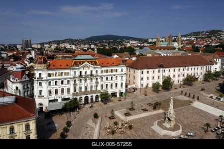 Pécs - Széchenyi tér-stock-foto