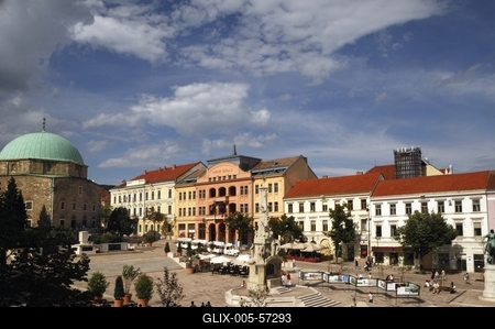 Pécs - Széchenyi tér-stock-foto