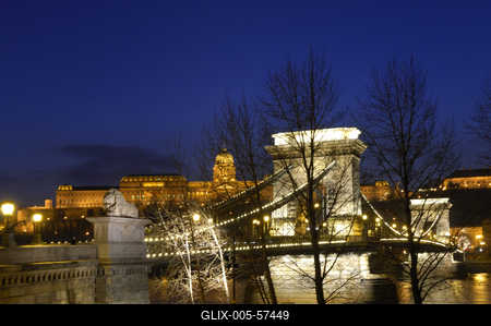 Budapest, Széchenyi lánchíd-stock-foto