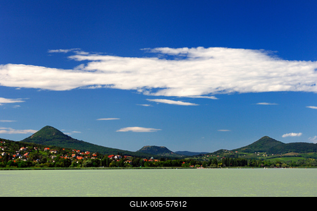 A Balaton és Badacsony melleti tanúhegyek-stock-foto