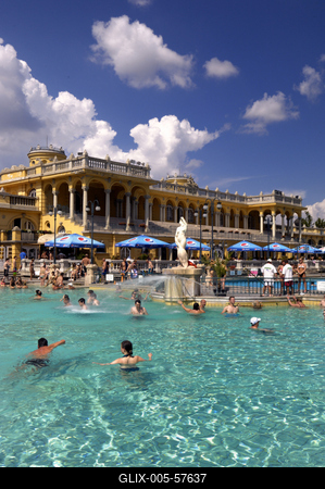 Budapest - Széchenyi gyógyfürdő-stock-foto