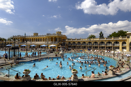 Budapest - Széchenyi gyógyfürdő-stock-foto