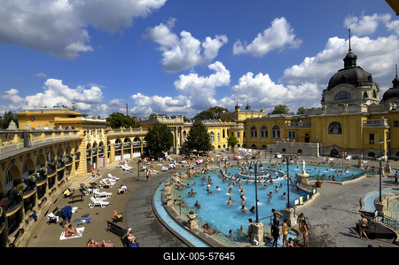Budapest - Széchenyi gyógyfürdő-stock-foto