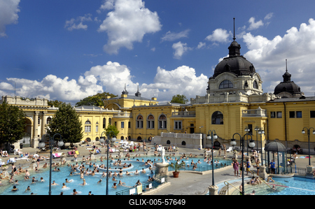 Budapest - Széchenyi gyógyfürdő-stock-foto