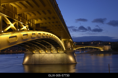 Budapest, Margit híd-stock-foto