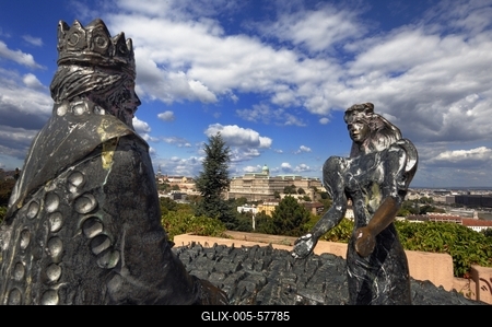 Budapest, Kilátókő-szobor a Gellért-hegyen-stock-foto