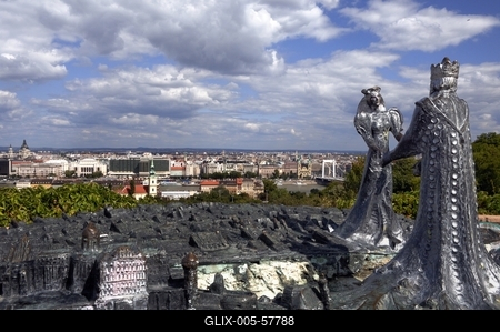 Budapest, Kilátókő-szobor a Gellért-hegyen-stock-foto