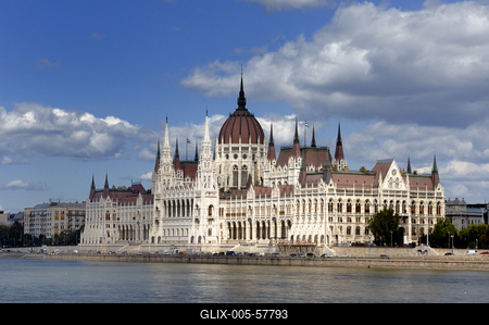Budapest, az Országház (Parlament)-stock-foto