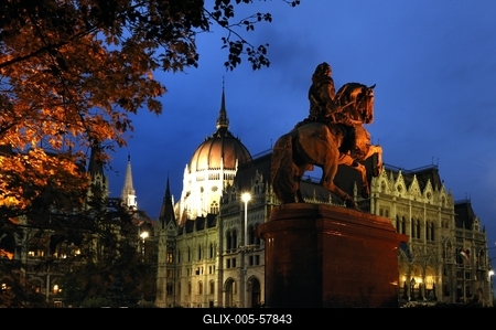 Budapest, Országház (Parlament)-stock-foto