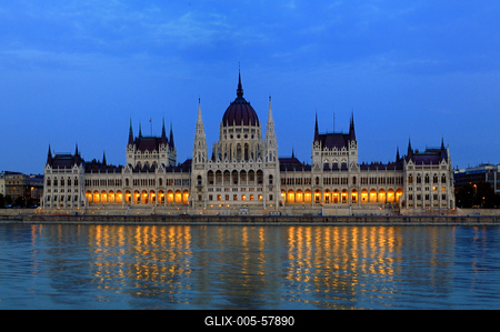 Budapest, az Országház (Parlament)-stock-foto