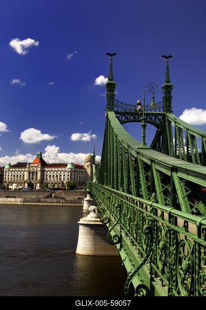 Budapest, Szabadság híd-stock-foto
