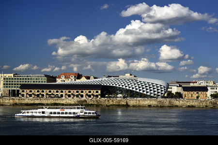 Budapest, Bálna kulturális központ-stock-foto