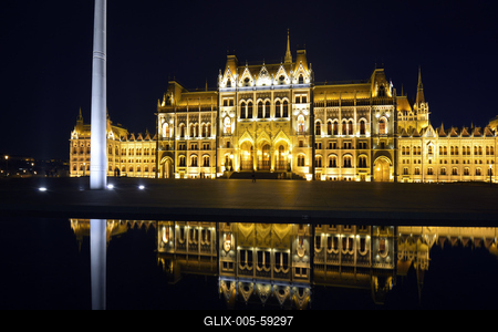 Budapest, Országház (Parlament)-stock-foto