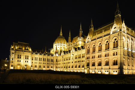 Budapest, Országház (Parlament)-stock-foto