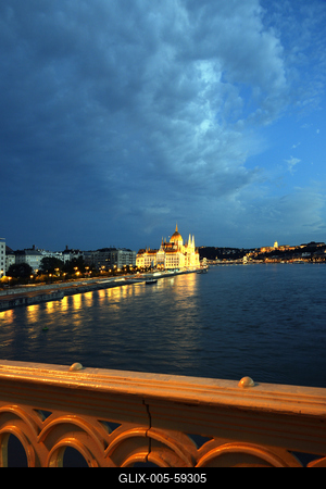 Budapest, Országház (Parlament)-stock-foto