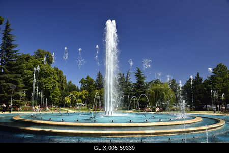 Margit-sziget, zenélő szökőkút-stock-foto