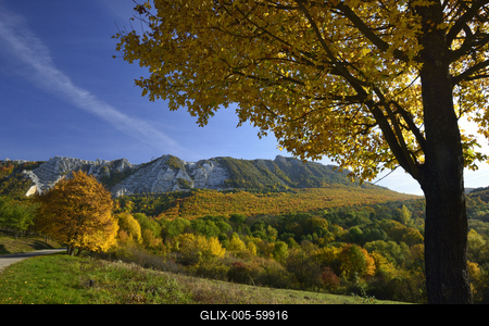 Bélapátfalva-stock-foto