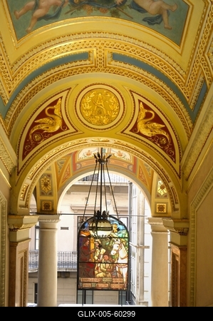 Budapest, Saxlehner-palota (Postamúzeum)-stock-foto