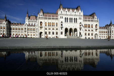 Budapest, Országház (Parlament)-stock-foto