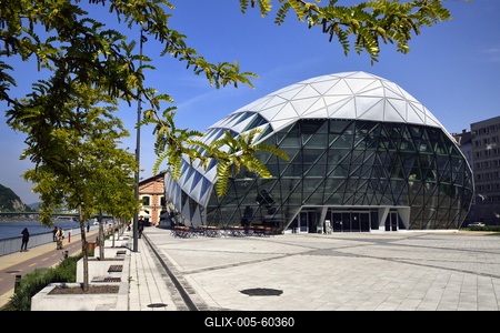 Budapest, Bálna kulturális központ-stock-foto