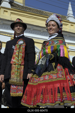 Sárközi népviselet-stock-foto