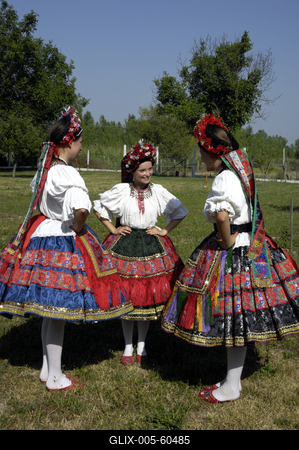 Sárközi népviselet-stock-foto