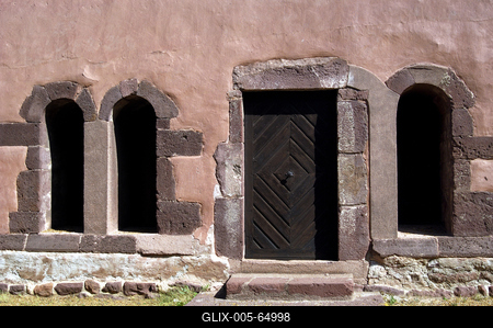 Felsőörsi prépostsági templom. A Balaton-környék legjelentősebb román-kori épülete a felsőörsi prépostsági templom.-stock-foto